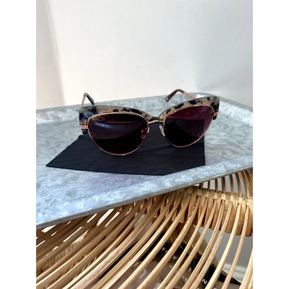 Ted Baker Semi Metal/Plastic Cat Eye Women's Sunglasses Ivory Tortise TBW051 - Picture 1 of 15